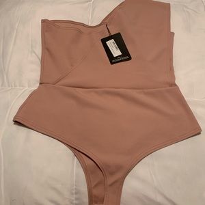 PrettyLittleThing Dusty Pink one Shoulder Bodysuit